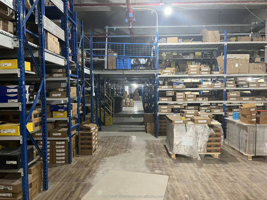 BYD カー・フィットメント E2 カーソリ・パーツの右裏ドア組 EL-6201019/77