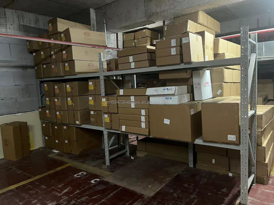 標準 BYD 自動車 装具 左フロントドア 組立 EKEA-6101010/77 シールボディ部品